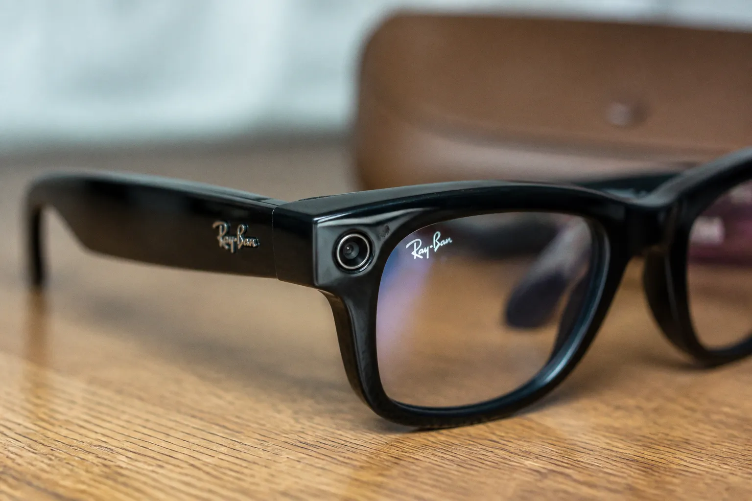 Скандал с Ray-Ban Meta: как умные очки стали инструментом для скрытой съемки без согласия